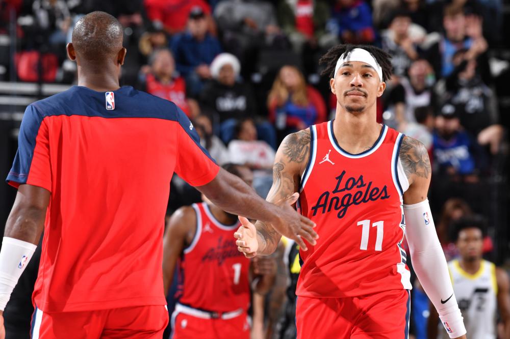 上海女排再淘宝：16岁左手主攻神似李盈莹！U18女排仍是夺冠热门.