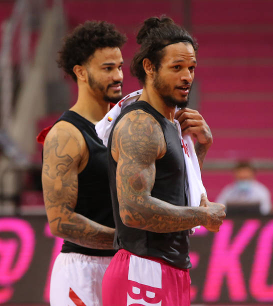 耐克全亚洲篮球训练营在京开幕 郭艾伦亲临现场与小球员互动交流经验