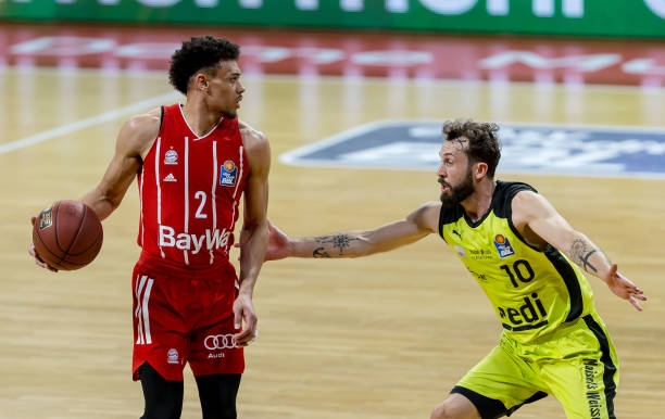 键时刻更为 键时刻更为