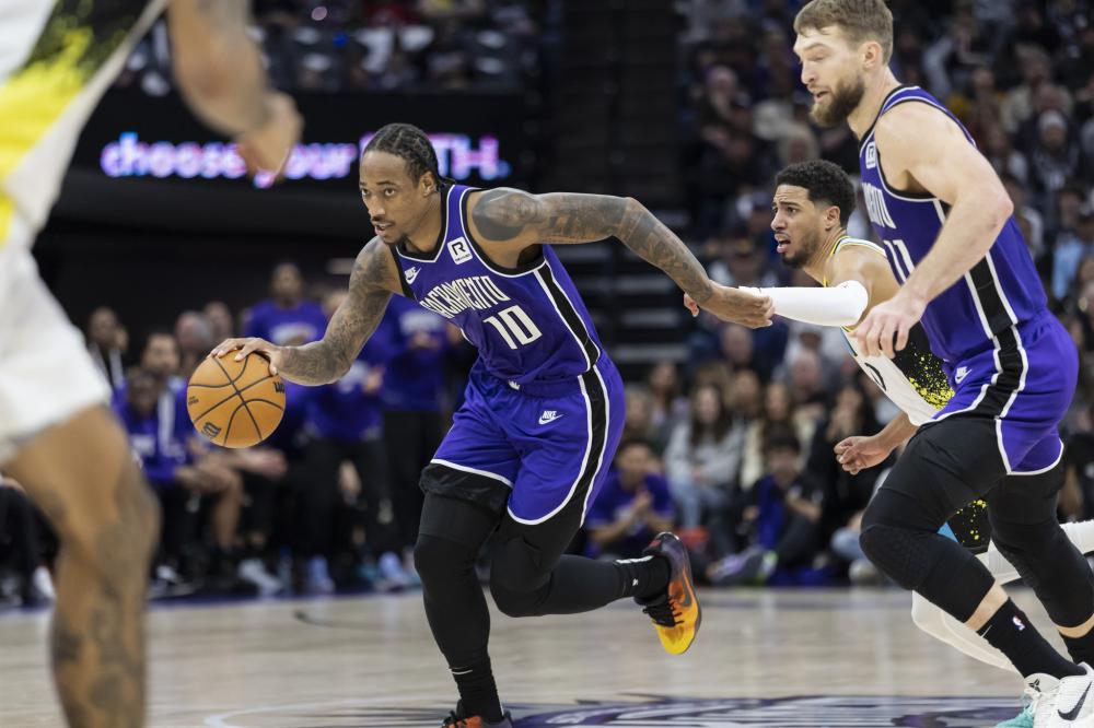 甲比赛中 甲比赛中